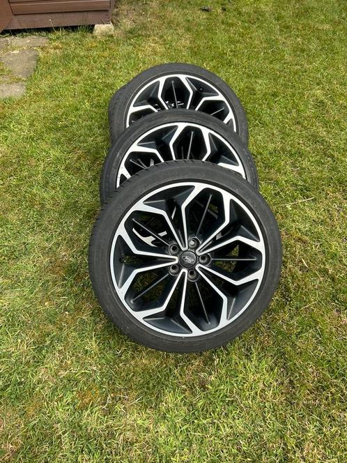 4 18" ford focus st-line aluminium velgen met zomerbanden, Auto diversen, Wieldoppen, Gebruikt, Ophalen