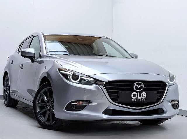 Mazda 3 1.5 D Skycruise /NAVI/CAMAERA/CARPLAY/CRUISE, Auto's, Mazda, Bedrijf, ABS, Airbags, Airconditioning, Bluetooth, Boordcomputer