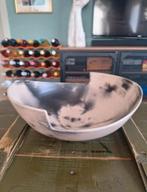 Moderne Schaal, Enlèvement