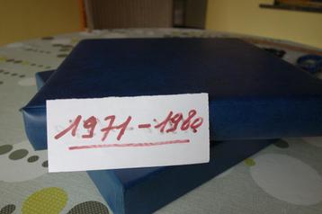 4 X LINDER ALBUM & INSTEEKBLADEREN & POSTZEGELS 1960 TOT 200 beschikbaar voor biedingen