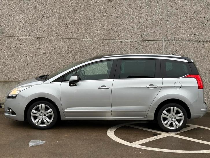 Peugeot 5008 – 2013 – Automaat – Benzine – Full Option, Auto's, Peugeot, Bedrijf, Te koop, ABS, Adaptieve lichten, Adaptive Cruise Control