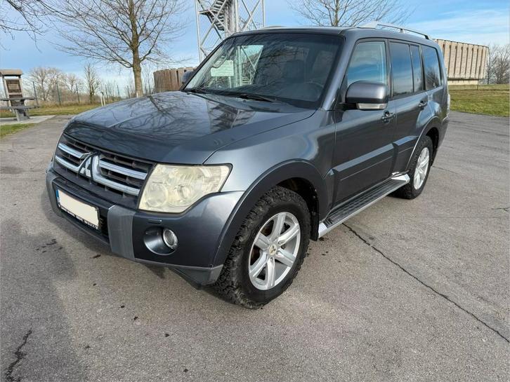 Mitsubishi Pajero 4 3,2 l 170 ch, Autos, Mitsubishi, Particulier, Pajero, 4x4, ABS, Caméra de recul, Airbags, Air conditionné
