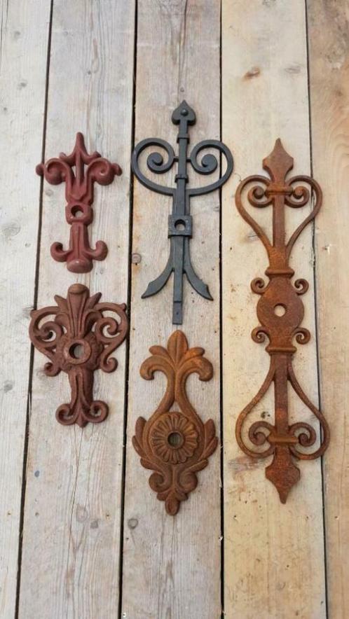 Nieuwe landelijke Klassiek gietijzeren gevelankers muuranker, Antiek en Kunst, Curiosa en Brocante, Ophalen of Verzenden