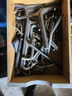 Doos met inbussen, Ophalen