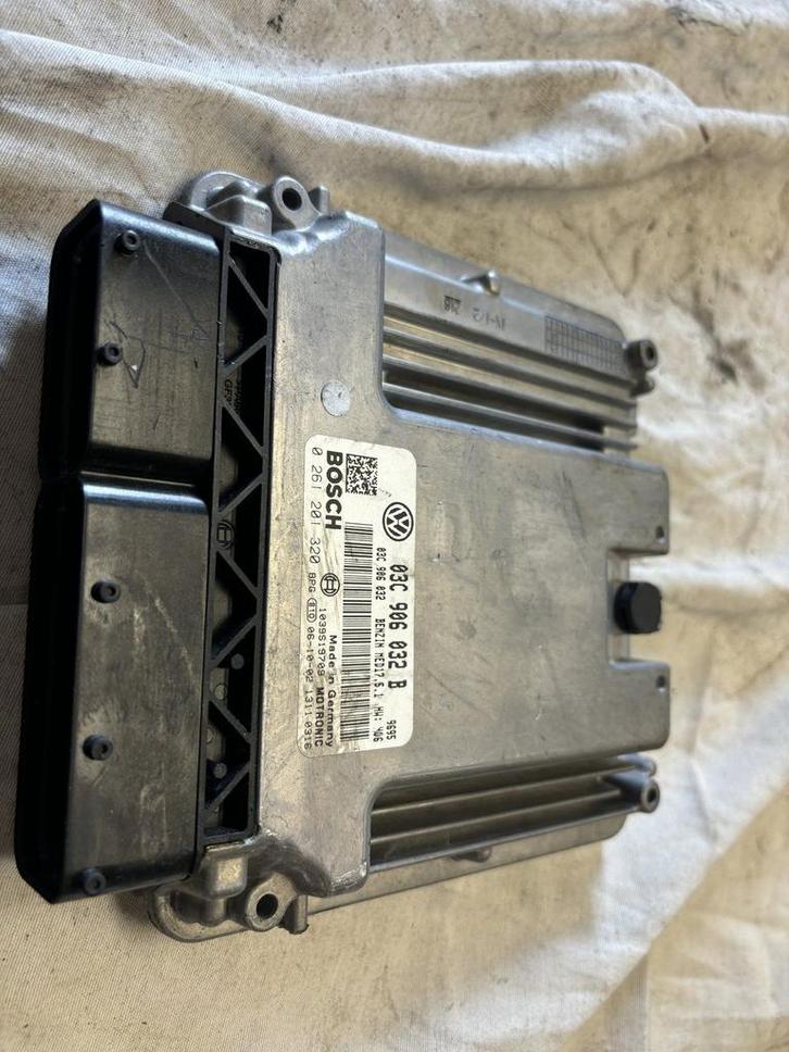 Volkswagen Golf VI / 6 1.4 Computer Management 03C906032B, Autos : Pièces & Accessoires, Électronique & Câbles, Volkswagen, Utilisé