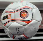 Ballon de Football  FC UNITED of MANCHESTER"NEUF", signé., Ballon, Enlèvement ou Envoi