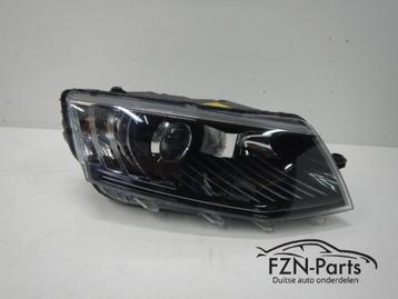 Skoda Octavia 5E Koplamp Rechts Xenon 5E1941018B