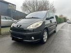 Peugeot 1007 1.4 benzine airco, Auto's, Zwart, Euro 4, 3 deurs, Overige kleuren