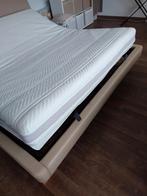 Leder bed met Auping verstelbare systeem en Auping matras, Huis en Inrichting, Slaapkamer | Matrassen en Bedbodems, Ophalen, Zo goed als nieuw