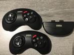Sega Mega Drive Remote Arcade Pad x2 + Receiver, Ophalen of Verzenden, Zo goed als nieuw