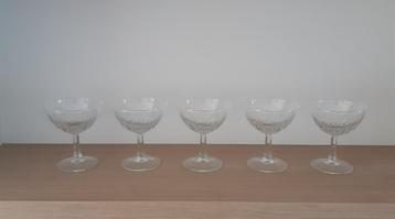 Set 11 glazen champagnecoupes - vintage beschikbaar voor biedingen