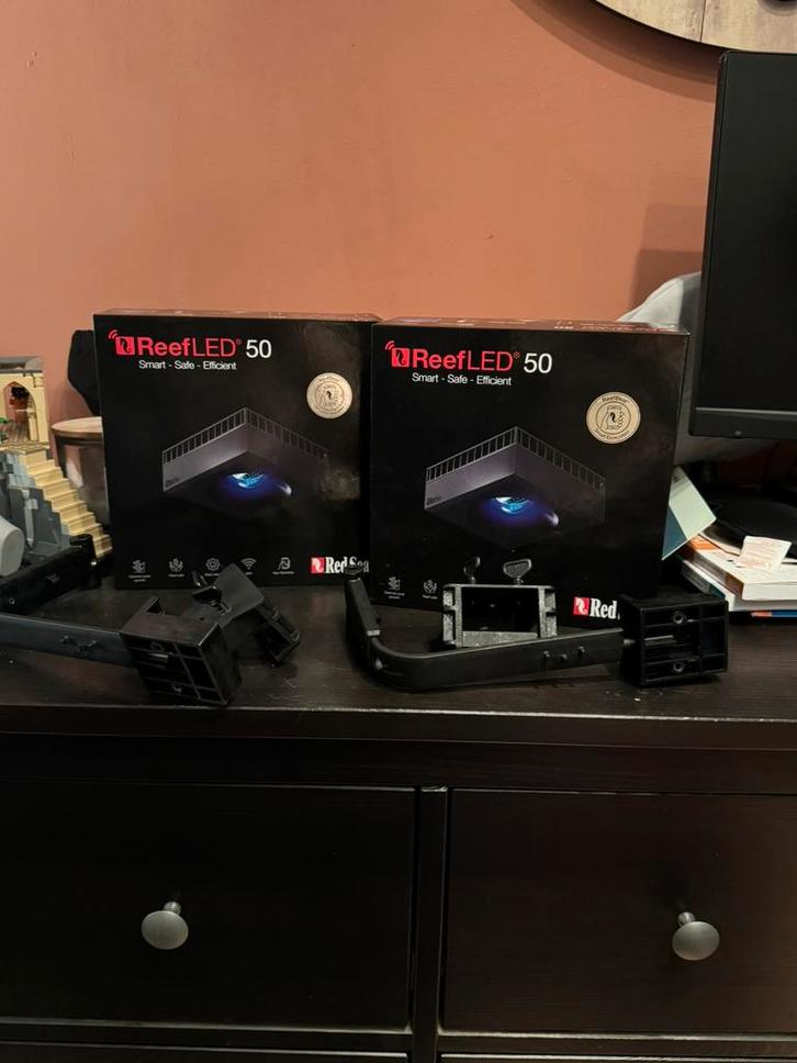 Reefled 50 2 stuks, Computers en Software, Joysticks, Zo goed als nieuw, Ophalen