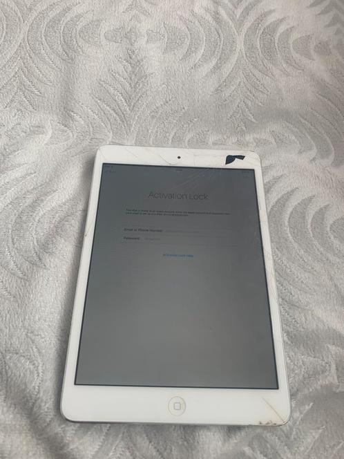 Hallo meneer of mevr. Wilt u een ipad gebruikt iCloud lock, Computers en Software, Apple iPads, Gebruikt, Ophalen of Verzenden