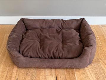 Panier pour petit chien (coussin réversible) beschikbaar voor biedingen