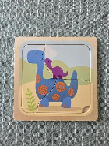 Dino puzzel  beschikbaar voor biedingen