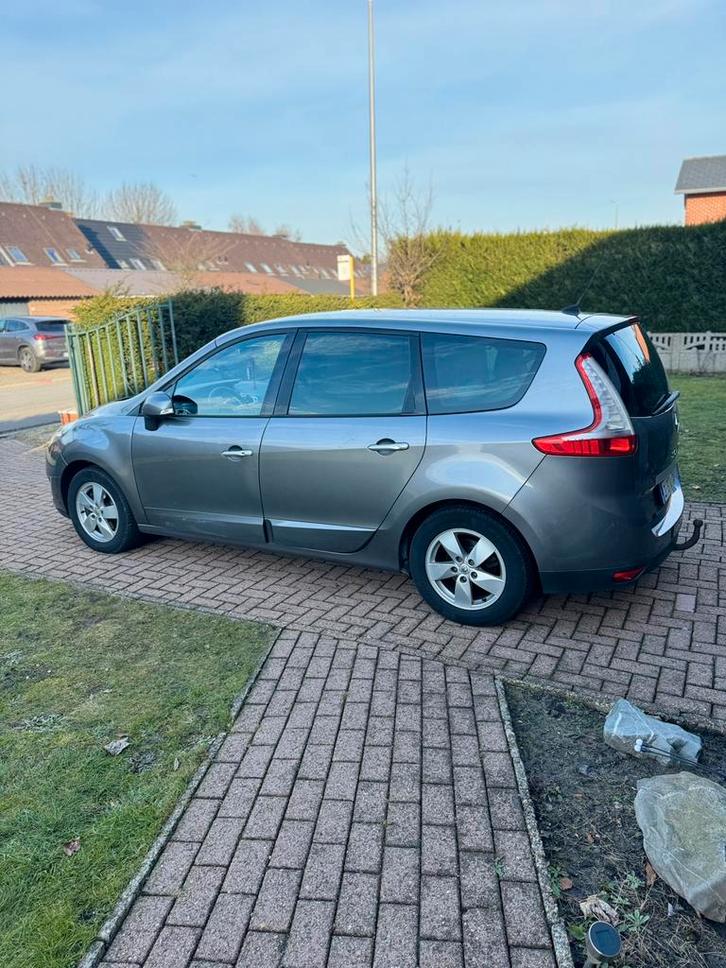 Renault grand scenic 3  1.5dci euro 4. 7zitplaatsen, Autos, Renault, Particulier, Grand Scenic, ABS, Airbags, Air conditionné