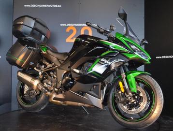 Kawasaki Ninja 1000 SX avec tour pack et top case. VENDU