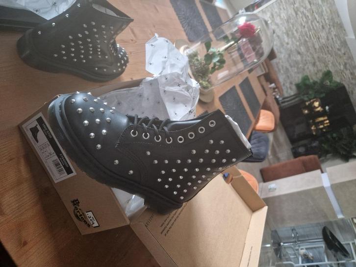 Dr Martens bottines bottes1460 STUD BLACK 27040001 WANAMA 38, Kleding | Dames, Schoenen, Nieuw, Lage of Enkellaarzen, Zwart, Ophalen