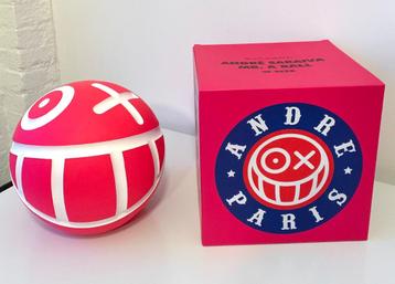 Mr. André - Mr. A. Ball beschikbaar voor biedingen