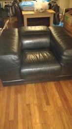 Lederen design zetel, Huis en Inrichting, Ophalen