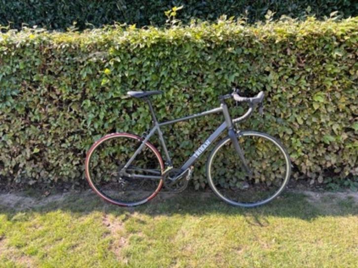 Racefiets Triban, Fietsen en Brommers, Fietsen | Heren | Sportfietsen en Toerfietsen, Gebruikt, Overige merken, 15 tot 20 versnellingen