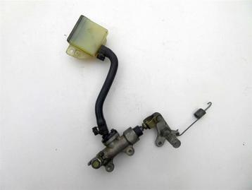 Suzuki GSX600F rempomp achter GSX 600 F remcilinder rem pomp beschikbaar voor biedingen