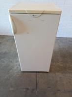 Mini koelkast whirlpool, Elektronische apparatuur, Vriezers en Diepvrieskisten, Gebruikt, 120 tot 140 cm, Energieklasse A of zuiniger