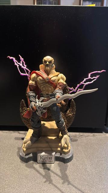Kain “ soulreaver “ Statue ( pvc )  beschikbaar voor biedingen