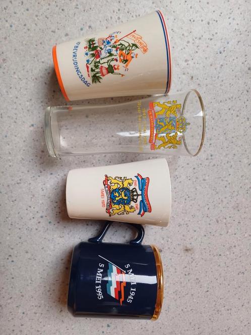verschillende herdenkingsspullen Nederland WO2, Verzamelen, Militaria | Tweede Wereldoorlog, Overige soorten, Overige typen, Ophalen