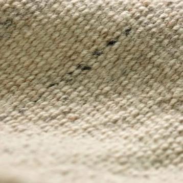 Nieuw beige Tidtabell vloerkleed 200x300cm beschikbaar voor biedingen