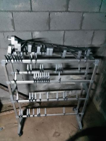 Schoenenrek beschikbaar voor biedingen