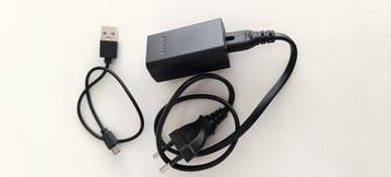 originele Sony usb charger camera (nieuwstaat)    beschikbaar voor biedingen