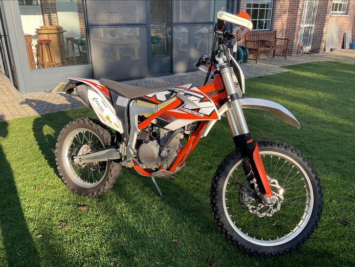 Freeride 350cc GERESERVEERD, Fietsen en Brommers, Brommers | Crossbrommers, Zo goed als nieuw, Overige merken, Ophalen