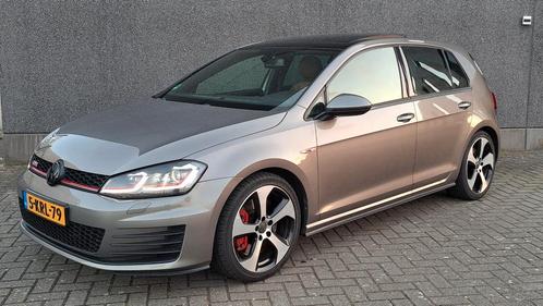 Volkswagen Golf GTI Performance 310pk Led Pano navi LM vel, Auto's, Volkswagen, Particulier, Golf, Bluetooth, Lichtmetalen velgen
