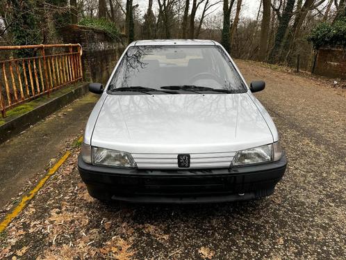 106  gekeurd+GARANTIE   50000km+carpass, Auto's, Oldtimers, Bedrijf, Te koop, Peugeot, Benzine, 5 deurs, Handgeschakeld, Zilver of Grijs