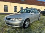 Opel Vectra 1.6i 16V met maar 66.000km 1ste eigenaar airco, Auto's, Stof, Zwart, 4 cilinders, 1600 cc