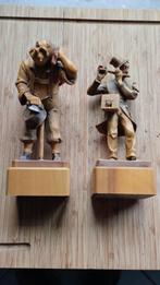 Vintage handgemaakte houten beeldjes (vermoeide wandelaar en, Ophalen of Verzenden