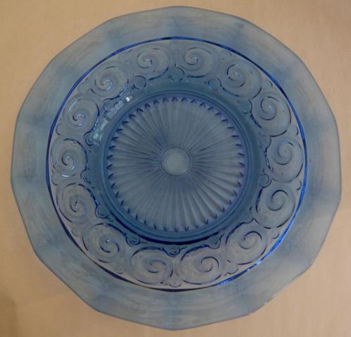 VAL ST. LAMBERT LUXVAL SCHOTEL ROSETTE LICHTBLAUW 1935, Antiek en Kunst, Antiek | Glaswerk en Kristal, Ophalen of Verzenden