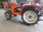 4x4 kubota-tractor in uitstekende mechanische staat en carro