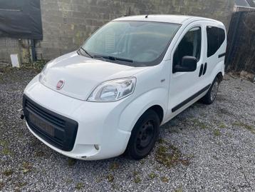 Fiat qubo 1.3mjt année 2014, 145000km, **distribution hs**