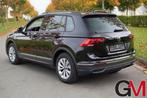 Volkswagen Tiguan 1.5 TSI Life Business OPF DSG (bj 2022), Auto's, Automaat, Stof, 4 cilinders, Zwart