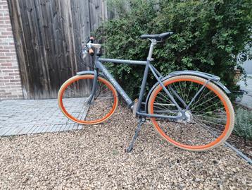 Herenfiets beschikbaar voor biedingen