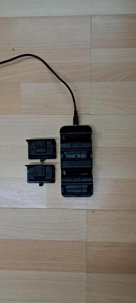 Xbox oplaadstation, Games en Spelcomputers, Spelcomputers | Xbox | Accessoires, Nieuw, Xbox One, Xbox Series X, Xbox Series S