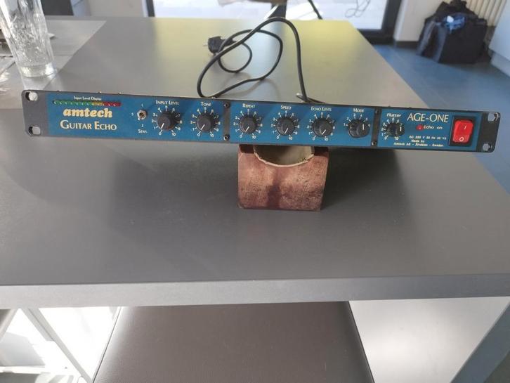 Amtech guitar echo age one (the shadows sound), Muziek en Instrumenten, Effecten, Gebruikt, Ophalen of Verzenden