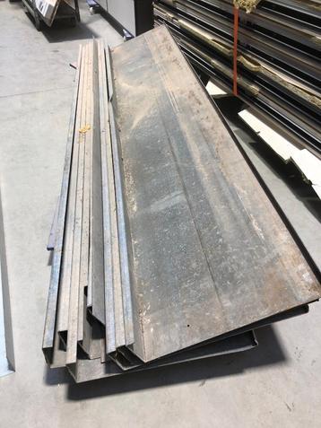 metaal 3 m x 55 beschikbaar voor biedingen