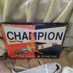 Champion reclame in hout ( 32 cm x 24 cm ) ., Ophalen of Verzenden, Zo goed als nieuw