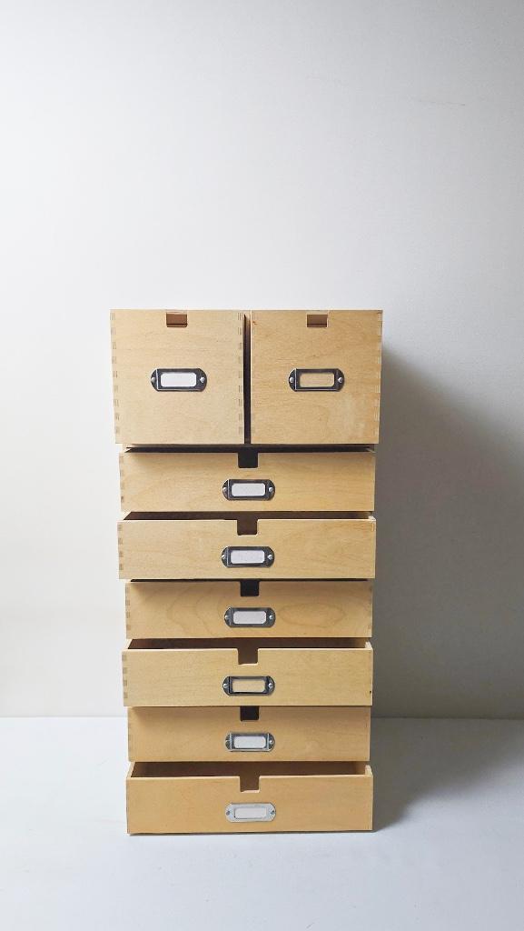 Houten ladekastjes met 2 laden en etikethouder 3+1, Diversen, Bureau-accessoires, Zo goed als nieuw, Ophalen of Verzenden
