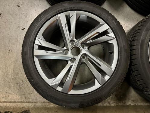 Originele Golf 8 R Line-wielen - Valencia - 17 inch, Auto-onderdelen, Banden en Velgen, Velg(en), Zomerbanden, 17 inch, 225 mm