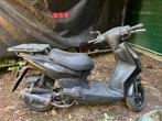 2 scooters, Fietsen en Brommers, Ophalen, Gebruikt