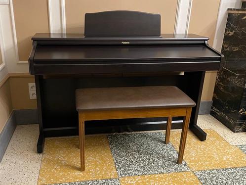 Roland HP 237e digitale piano met pianobankje te koop, Musique & Instruments, Pianos, Comme neuf, Piano, Noir, Digital, Enlèvement